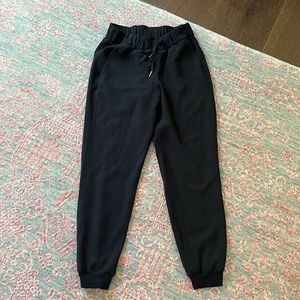 Lululemon Stretch High-Rise Jogger Black Size 2